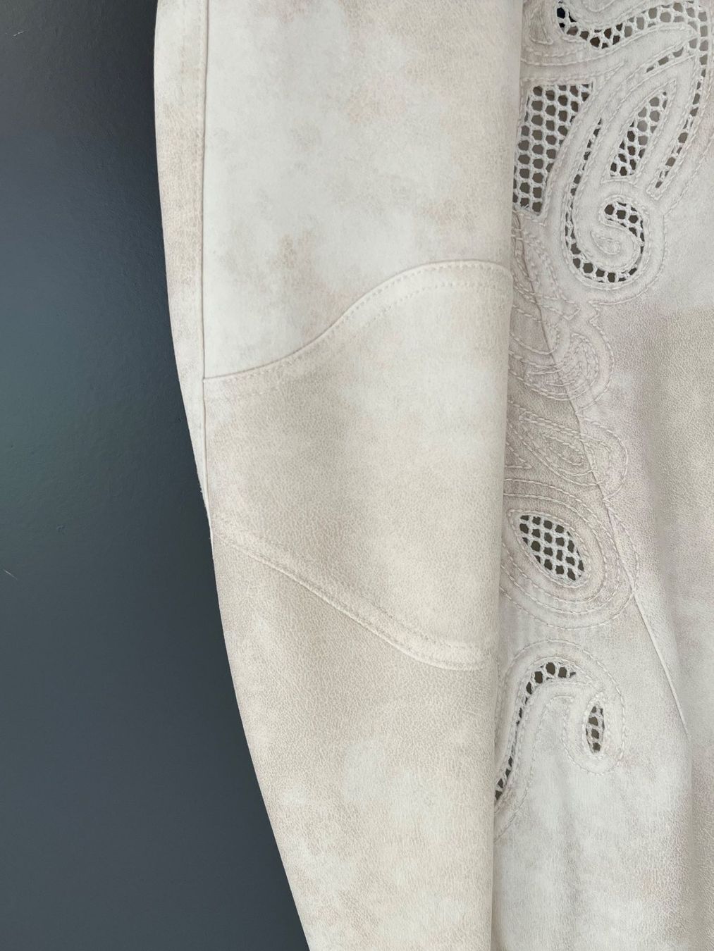 Giacche: veste Eva Kayan – Usato da Delémont venduto da Kiki75 5