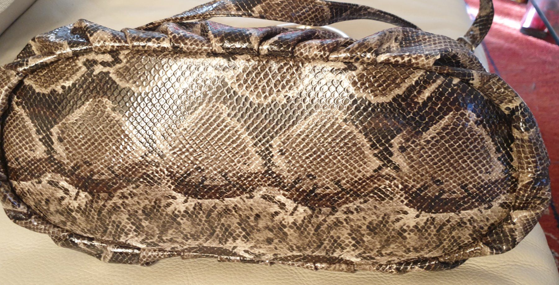 Taschen für Damen: Handtasche – Neu (gemäss Beschreibung) aus Zürich von bre_22v9 5