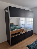 IKEA Kleiderschrank schwarz mit Spiegeln
