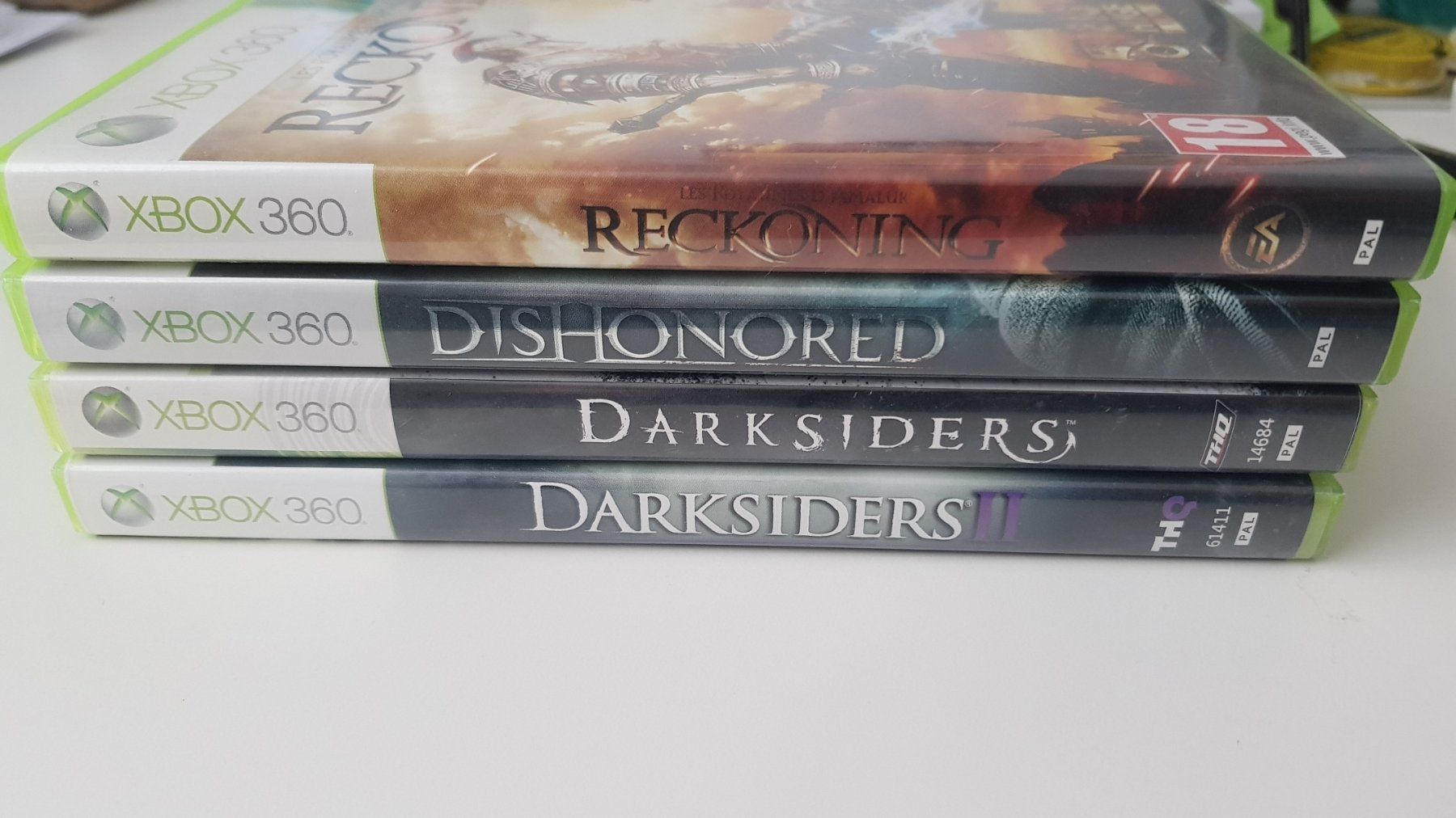 Microsoft Giochi: 4 jeux Xbox 360, 2 darksiders+Reckoning+Dishonored – Usato da Marly venduto da Barbarajane 1