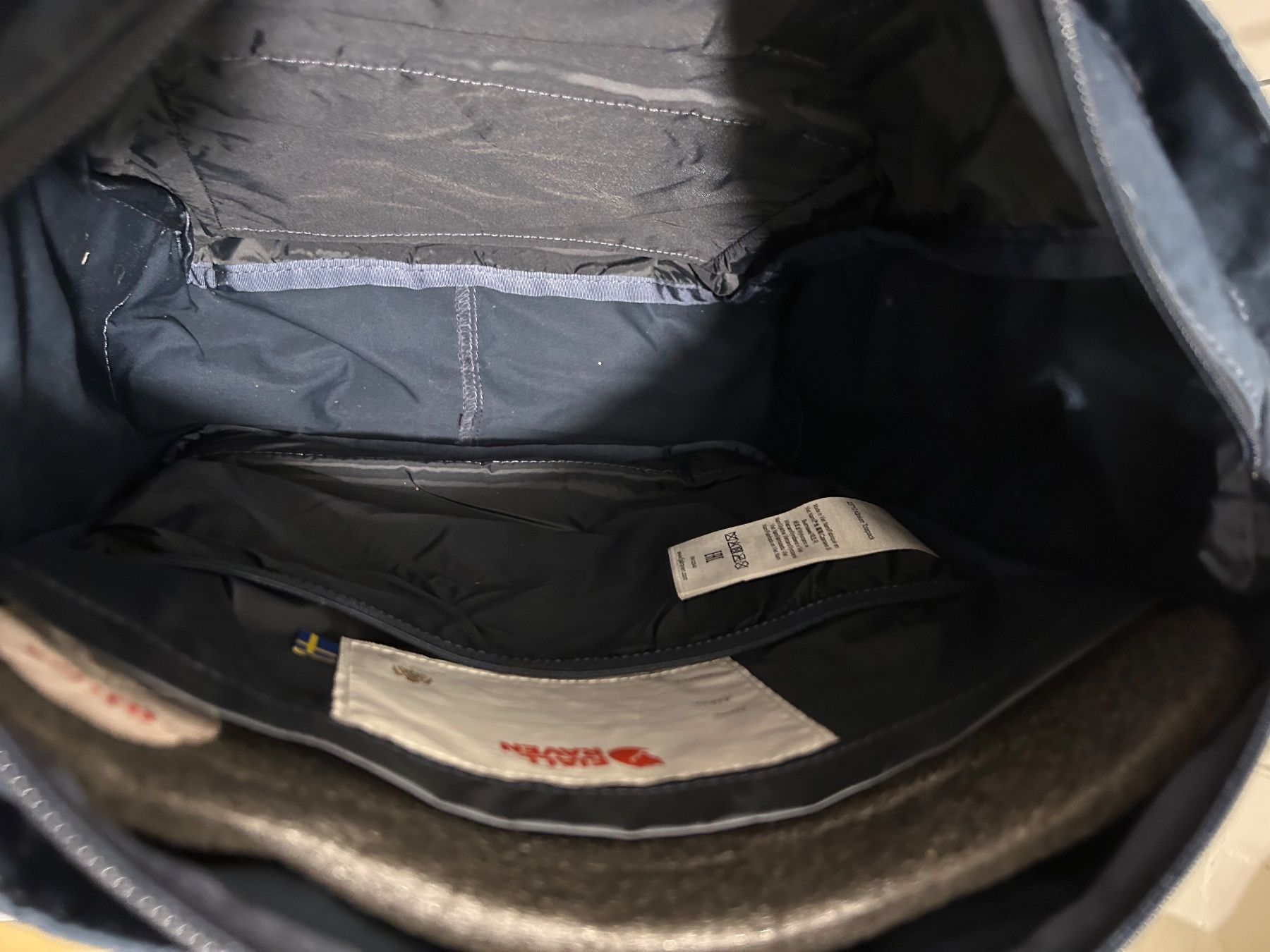 Fjällräven Zaini: Fjällräven totepack rucksack blau – Usato da Wohlen b. Bern venduto da Honeypie 4