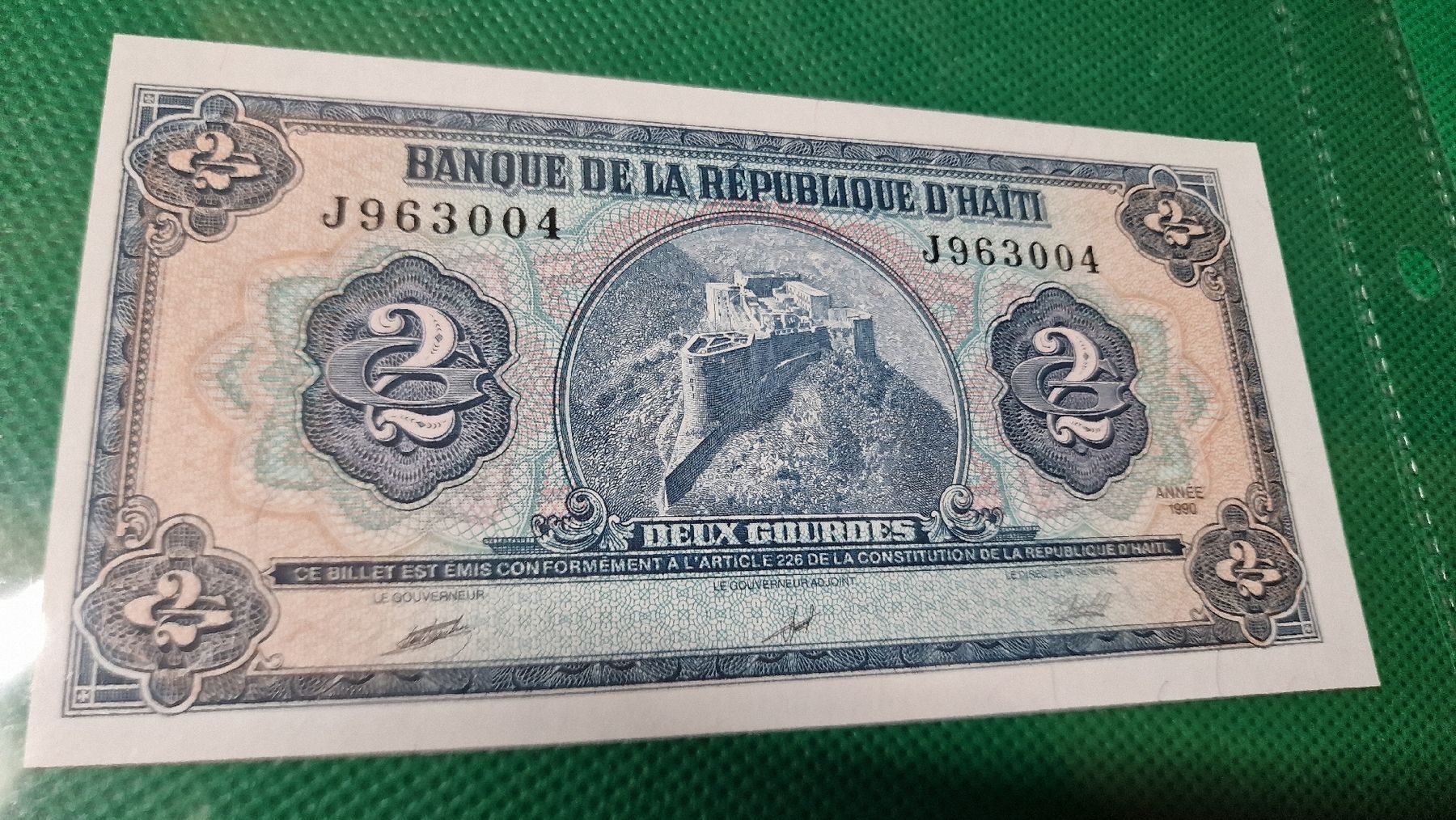 Banconote: Banknote Haiti 1990 NEU – Nuovo e nell'imballaggio originale da Herisau venduto da Antiques.AR