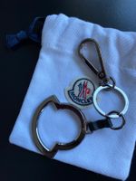 MONCLER Schlüsselanhänger Bag Charm Key Ring mit Staubbeutel