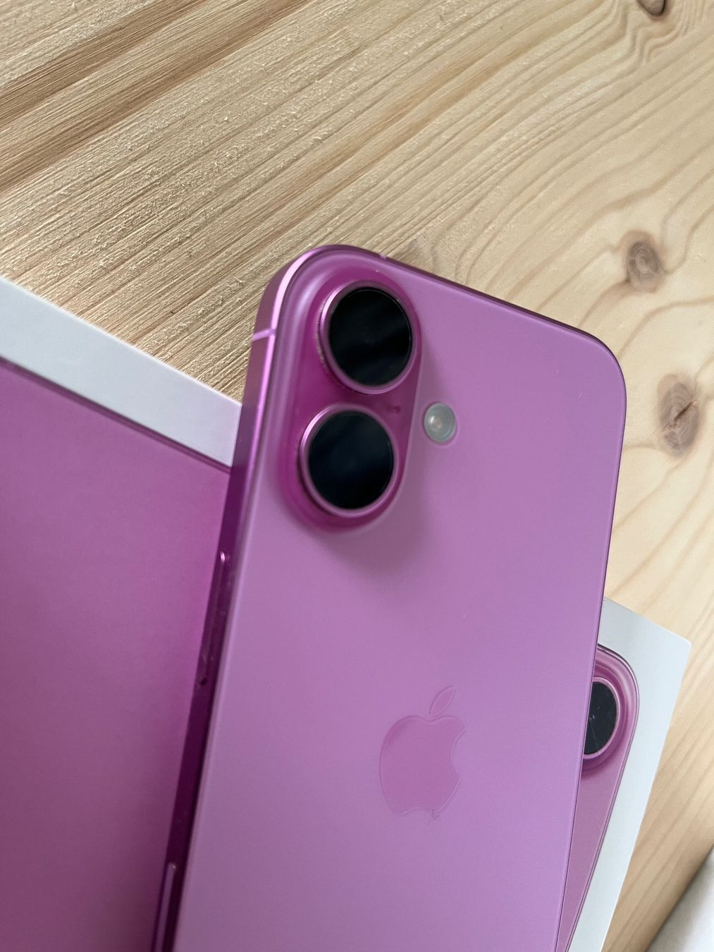 Apple Telefoni cellulari / Smartphones: Apple iPhone 16 defekt – Difettoso da Baden venduto da ell_57pj 6