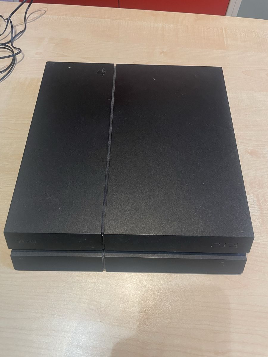 Sony Consoles: Ps4 (9.60) – Défectueux à Stadel par Frozen_Fire