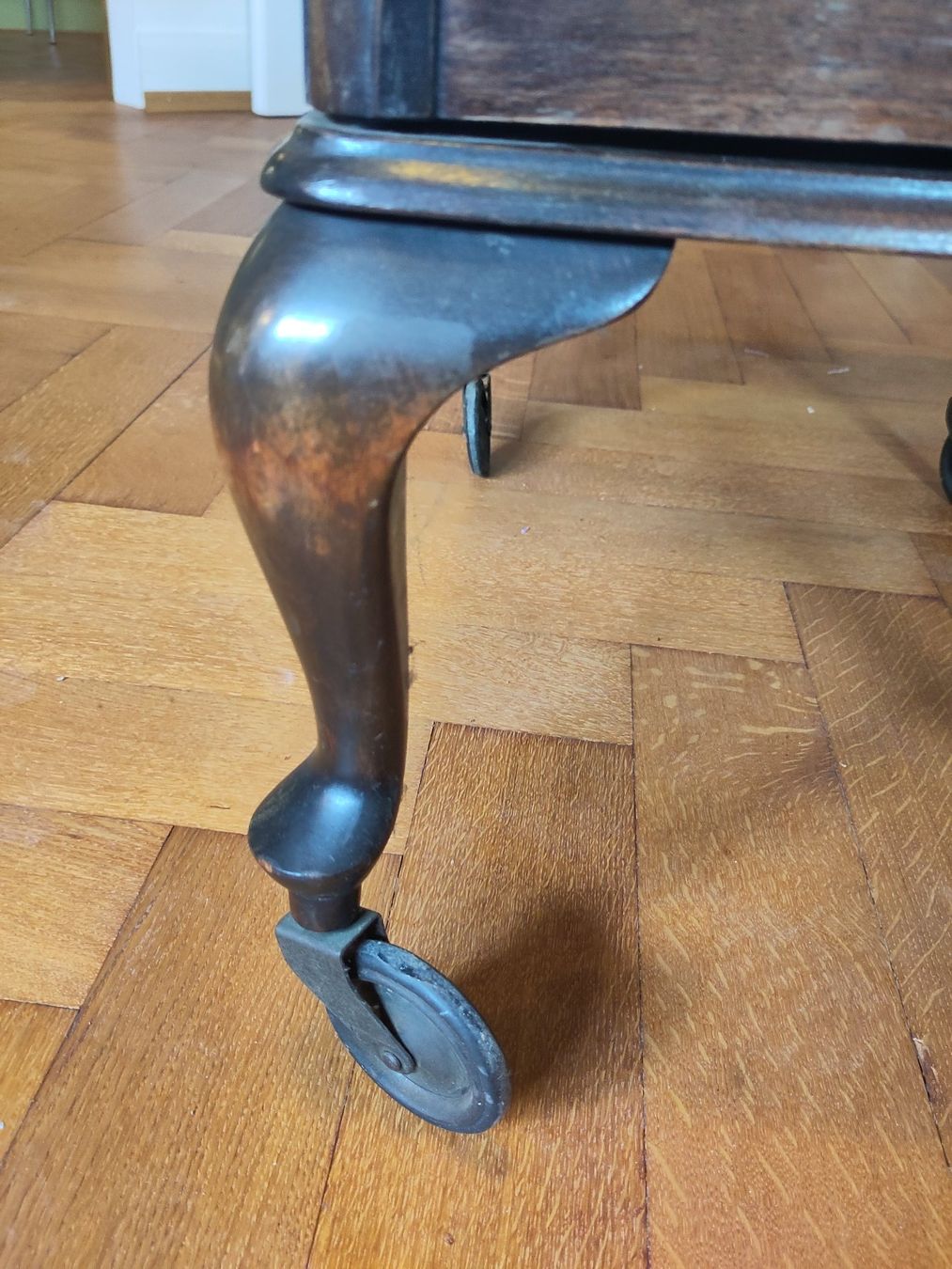 Allestimento di negozi e stand fieristici: Fahrbare, antike Hausbar, Vintage – Usato da Zürich venduto da Ipoc 2