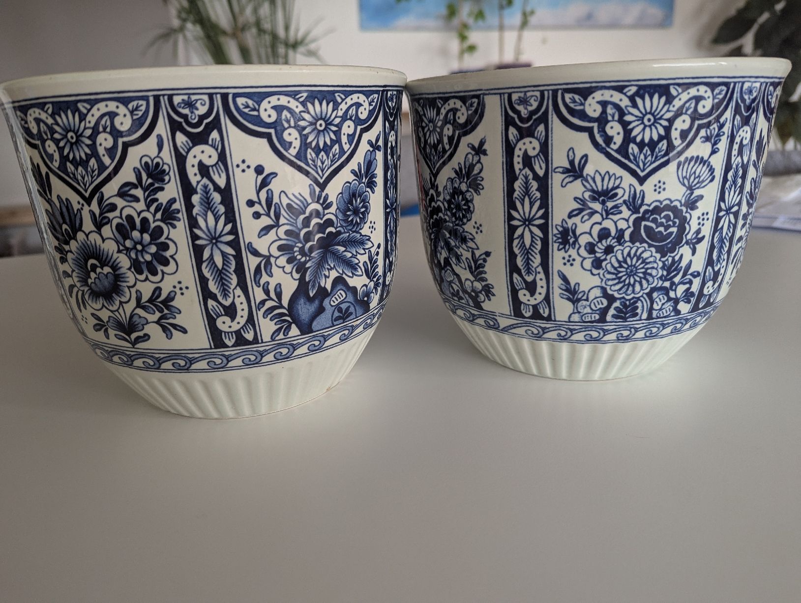 Vasi per fiori: 2 antike Delfter Blumentöpfe M18 – Usato da Arlesheim venduto da han_2m8r