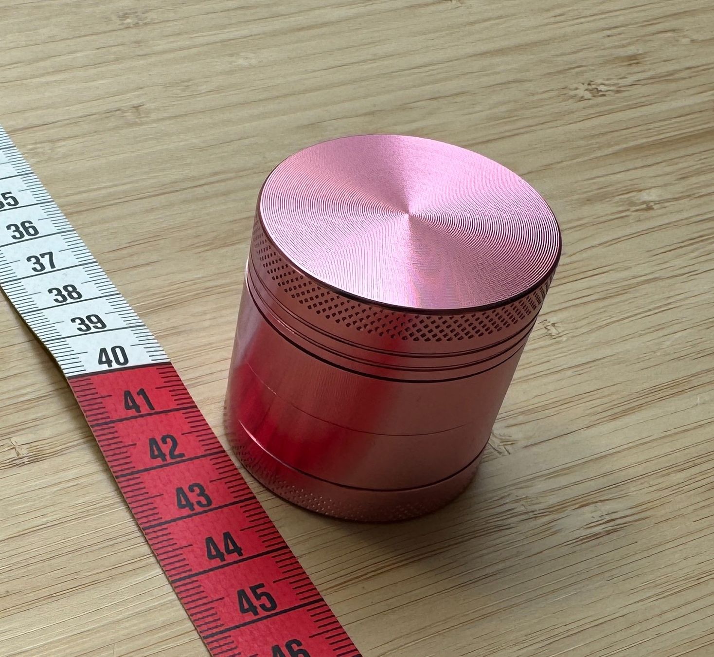 Tabacchi: rosa Metall Grinder, rose, Mühle – Nuovo e nell'imballaggio originale da Winterthur venduto da YaV 5