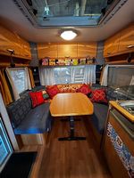 Wohnwagen/Wohnanhänger/Caravan Knaus Südwind 450