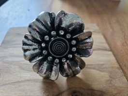 Mega schöner, grosser Ring Blume