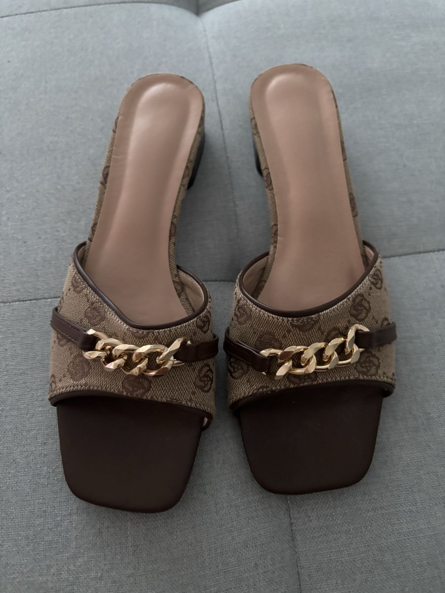 Scarpe da donna: Chaussures marrons taille 42 mais Cv pour taille 40 – Nuovo (secondo la descrizione) da Brügg BE venduto da rah_mqh8