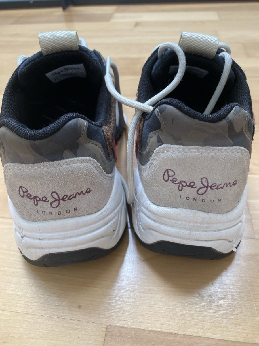 Pepe Jeans Chaussures femmes: Pepe Jeans Sneaker, Grösse 36 – D'occasion à Fällanden par Melinazh 1