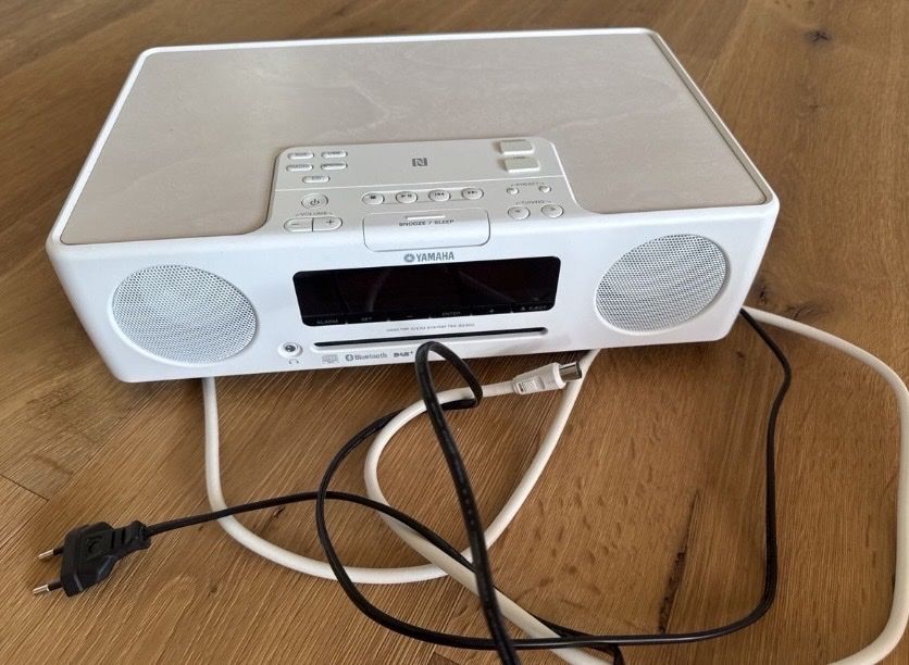 Yamaha Radios: Yamaha TSX-B235 Desktop Audio System – Gebraucht aus Emmetten von mixwave