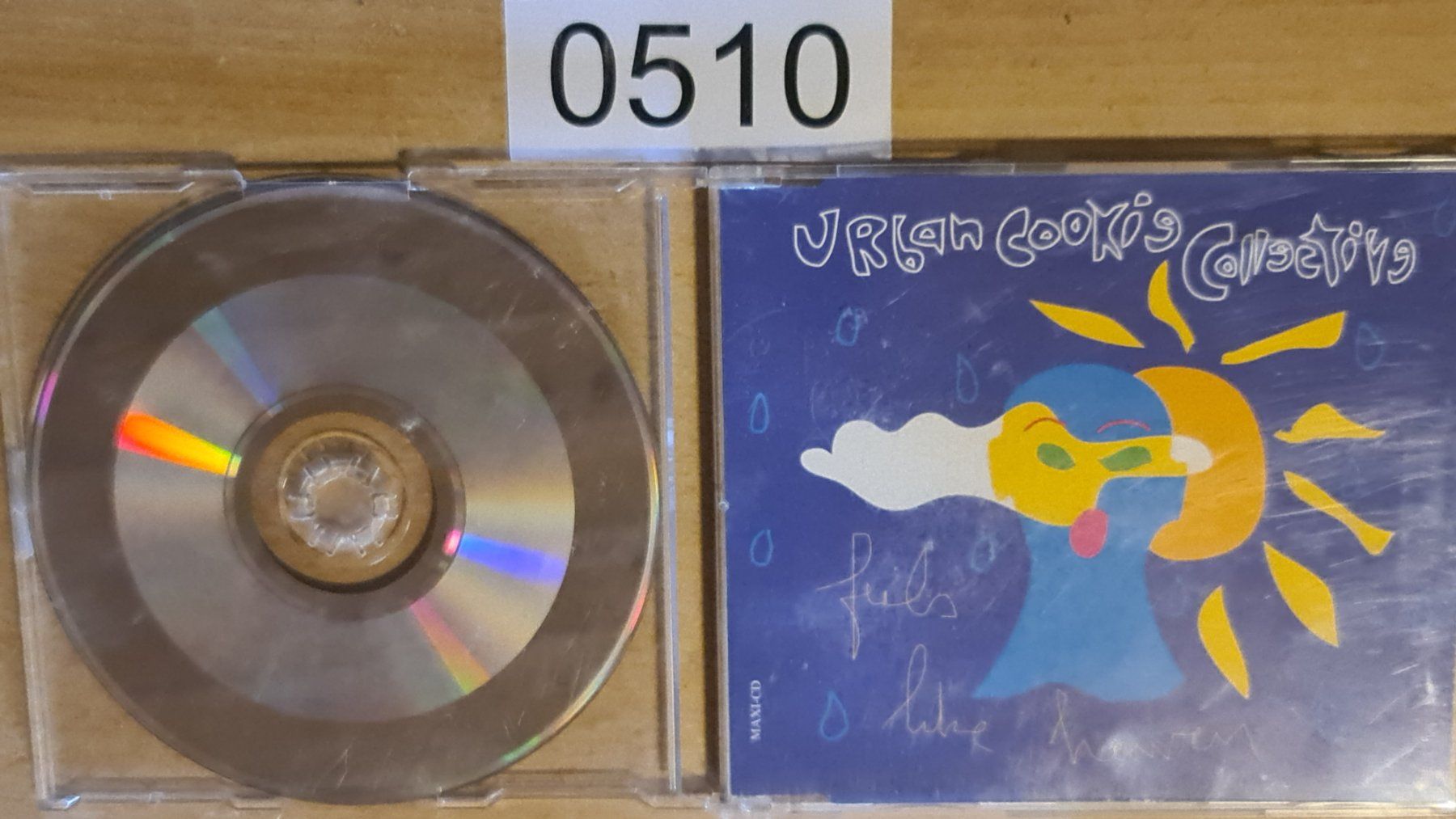 CD: Urban Cookie Collective - Feels Like Heaven single cd – Usato da Dintikon venduto da Vexi