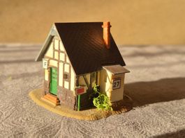 hübsches Bahnwärterhaus im Massstab N