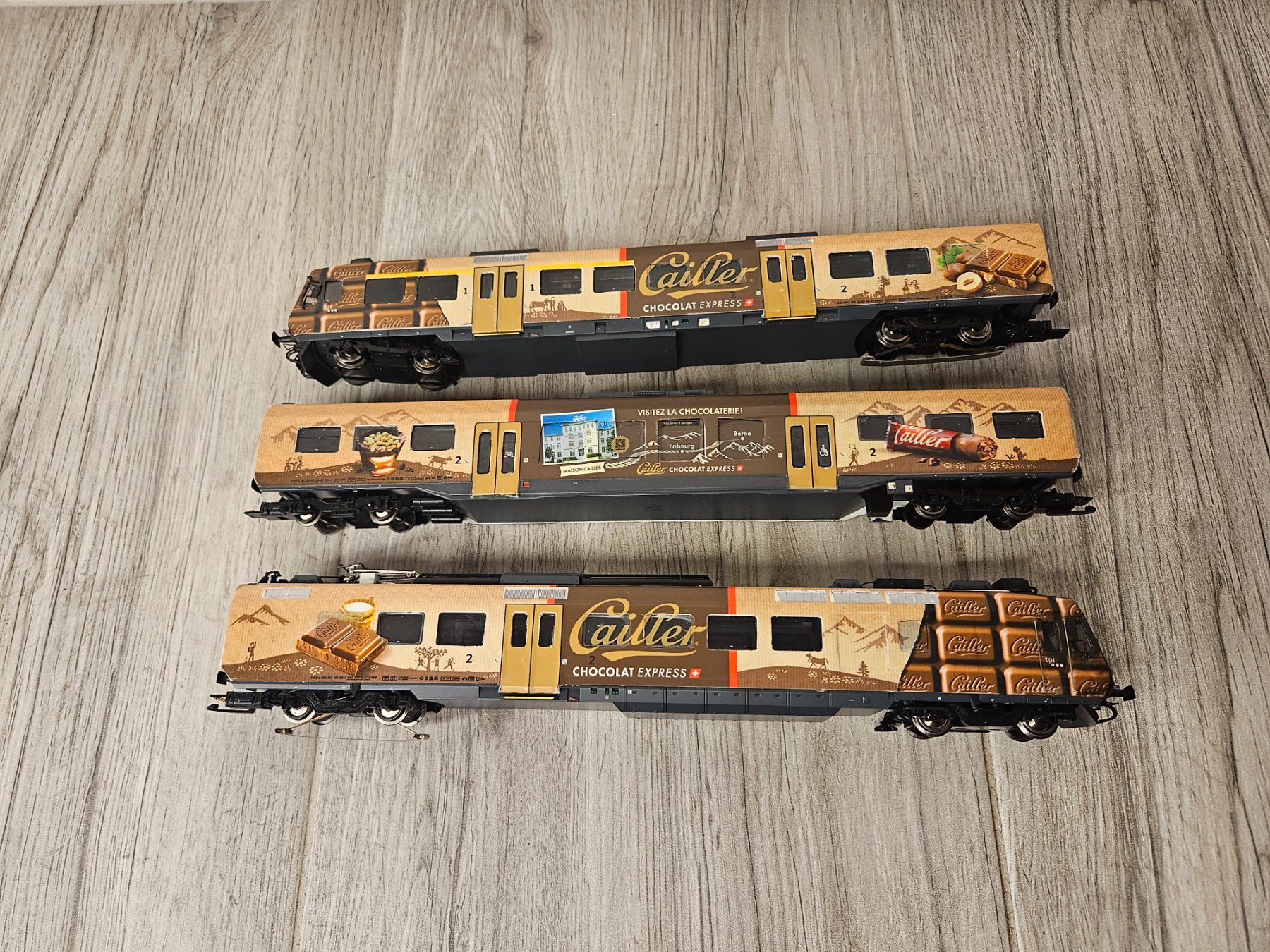 Liliput Modellini di ferrovie: Liliput HO train Chocolat Express TPF AC ou DC – Usato da Sugiez venduto da 0NEFIVE
