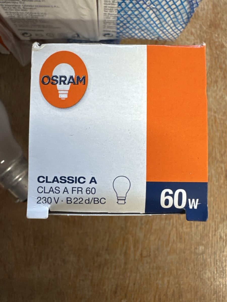 Osram Lampade: Osram Glühbirnen, 60W, Classic A – Nuovo (secondo la descrizione) da Baar venduto da Hillsboro 2