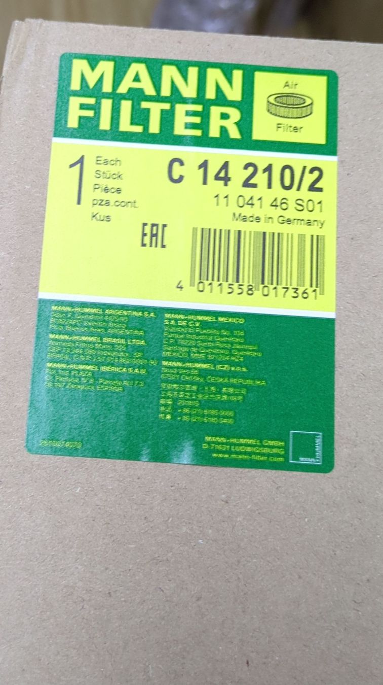 Purificatori d'aria: Neuer Luftfilter MANN-FILTER C 14 210/2 - neu, aber... – Nuovo (secondo la descrizione) da Worb venduto da Beguggamin
