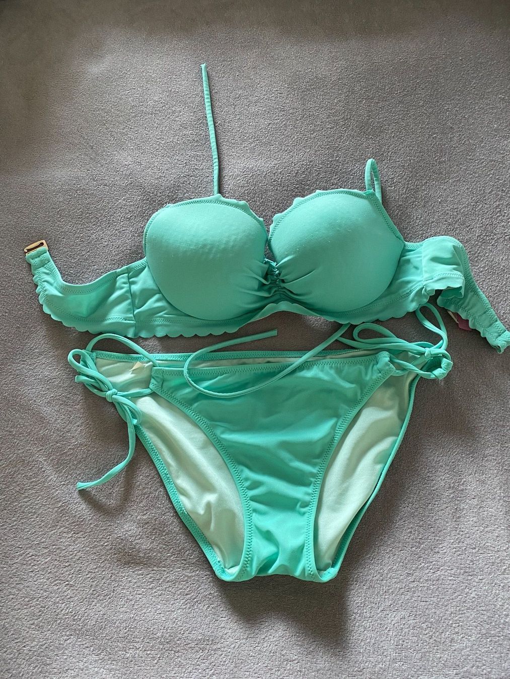 Victoria's Secret Badekleider & Bikinis: Victoria‘s Secret Bikini – Gebraucht aus Bellach von Legdance 1