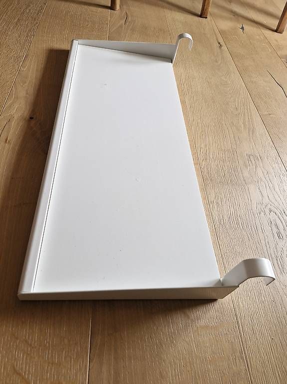 Tables de nuit: Flexa Nachttisch – D'occasion à Wädenswil par Canubis