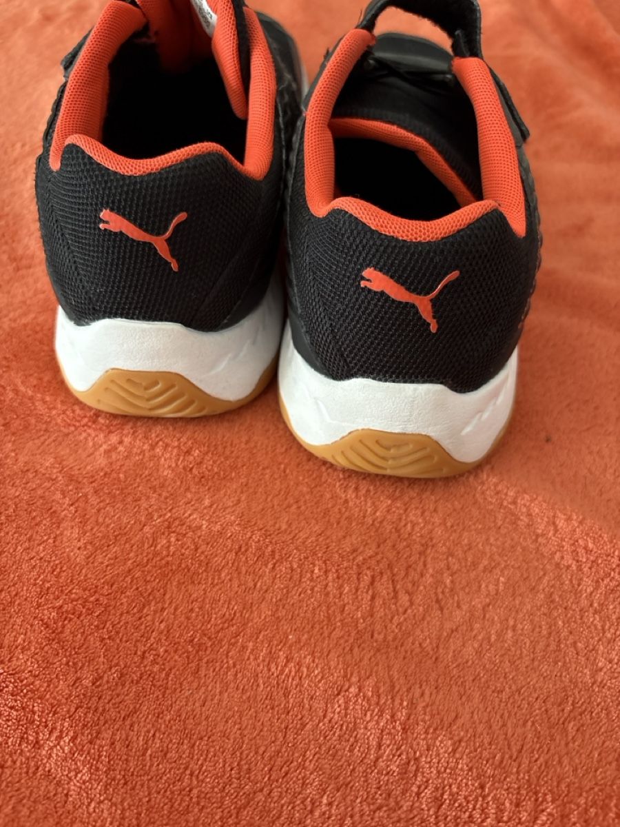 Scarpe per ragazzi: Basket salle de gym taille 38 – Usato da La Chaux-de-Fonds venduto da tuoro25 1