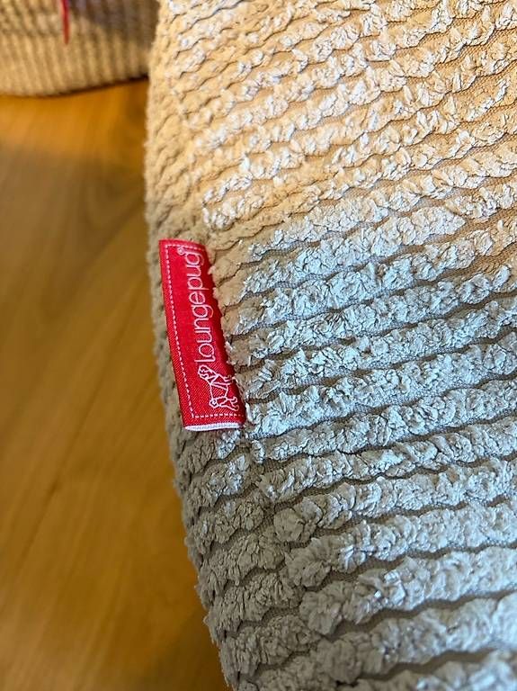Fauteuils: Lounge Pug Sitzsack + Sitzhocker – D'occasion à Winterthur par sto_n6lj 3