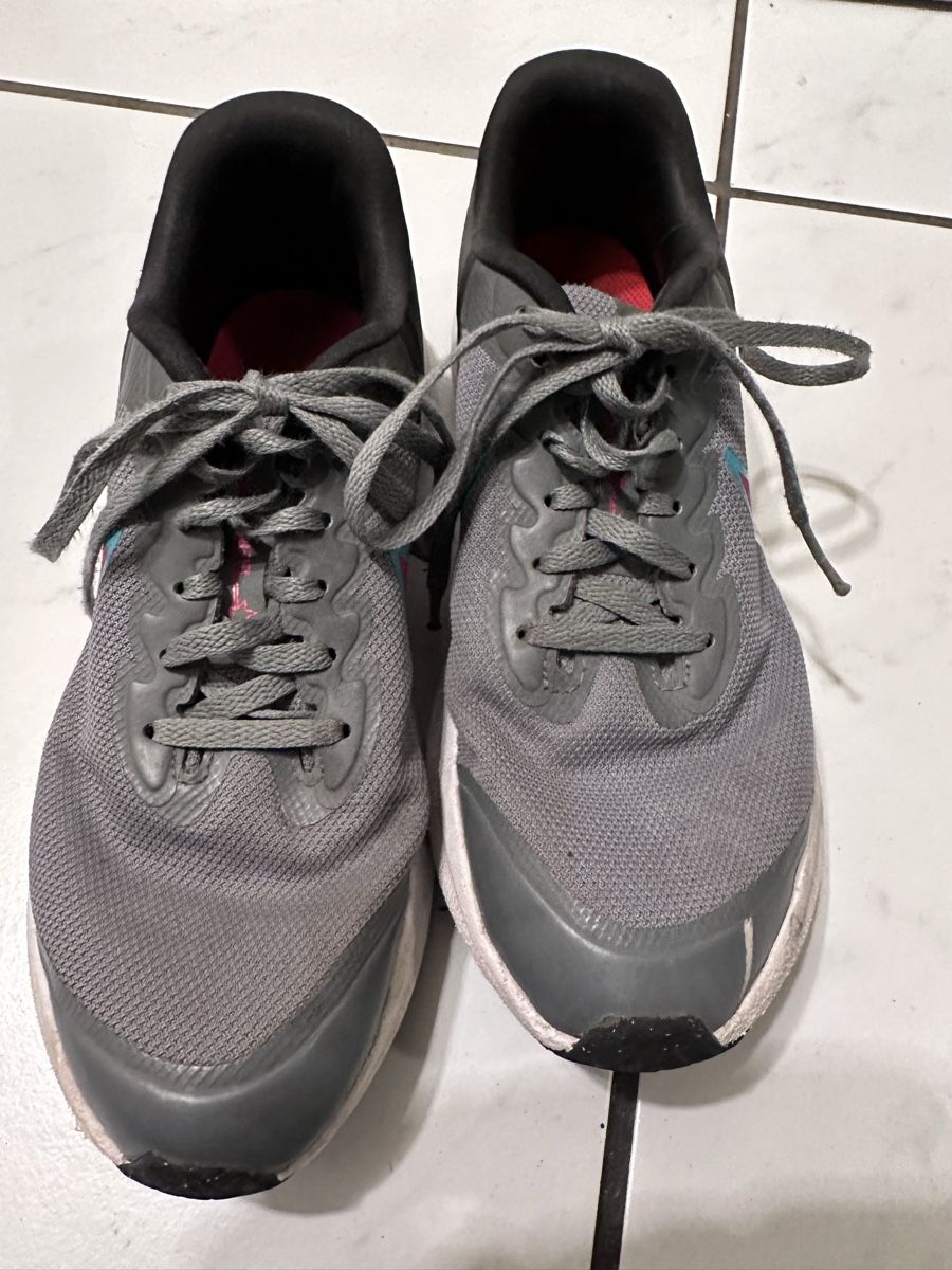 Nike Herrenschuhe: Nike Sportschuhe Grösse 39 – Gebraucht aus Grenchen von alain77 3