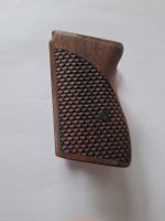 Nussbaum Griffschalen für die Walther PPK