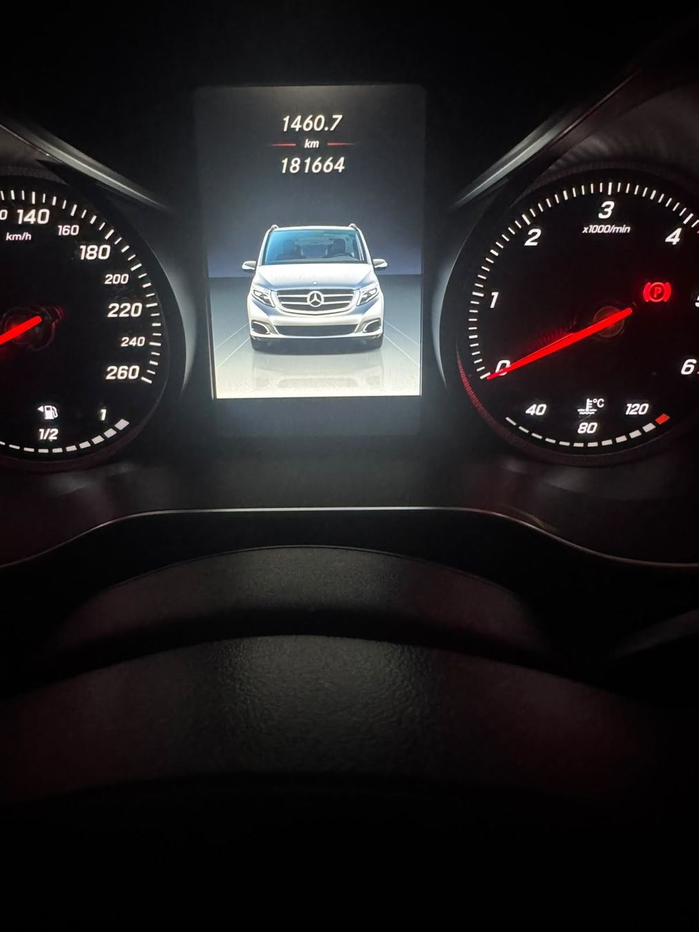 Mercedes-Benz Automobili: Mercedes-Benz V-Class V 250 2015  – Usato da Petit-Lancy venduto da abd_926r 5