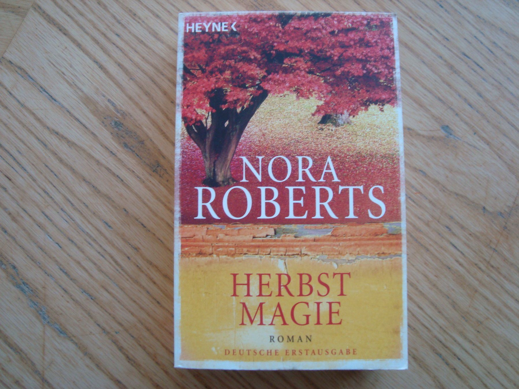Bücher: Nora Roberts (3 Bücher) – Gebraucht aus Aesch LU von wysshan 5