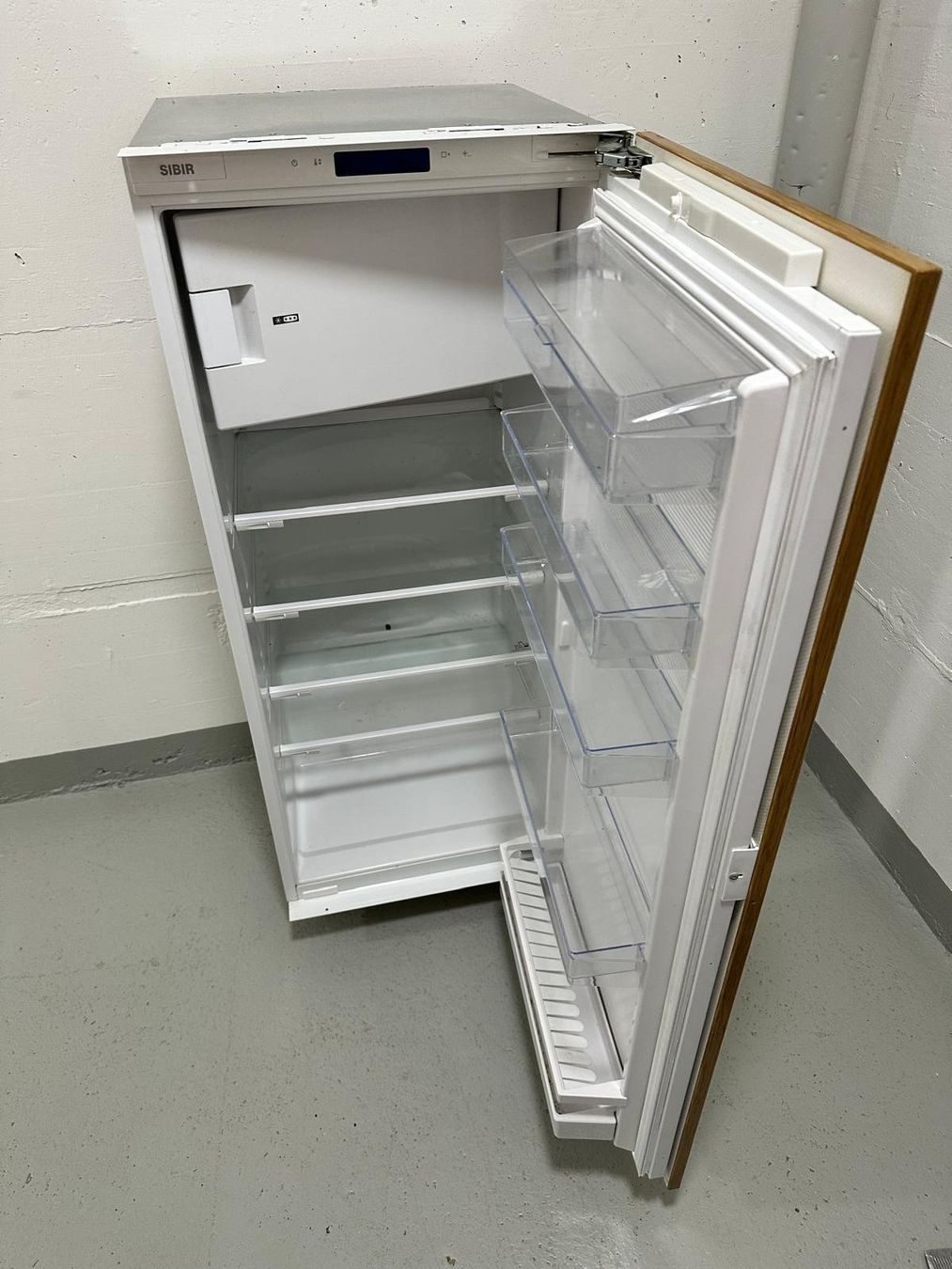 Sibir Kühlschrank: Kühlschrank Einbaukühlschrank SIBIR – Gebraucht aus Spreitenbach von Space_X 2