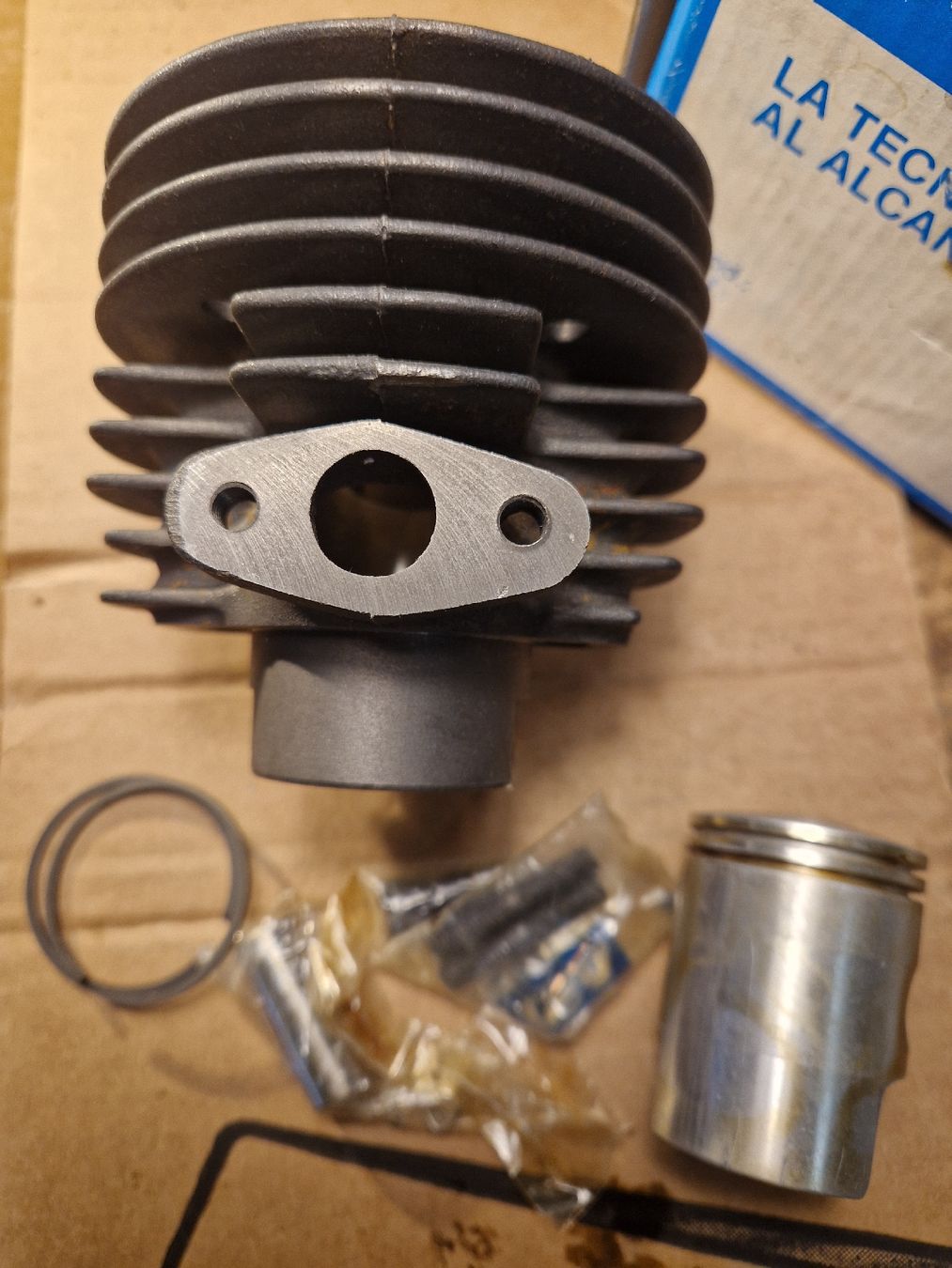 Puch Ciclomotori: NOS Autisa 38mm per vari Puch modello vecchio – Nuovo e nell'imballaggio originale da Breno venduto da BorioliD 7