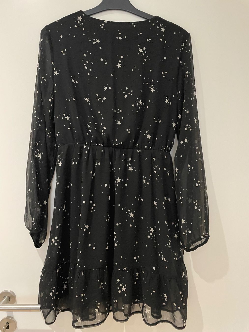 Vestiti: Robe noir imprimé étoilé – Nuovo (secondo la descrizione) da La Chaux-de-Fonds venduto da 19_po 3