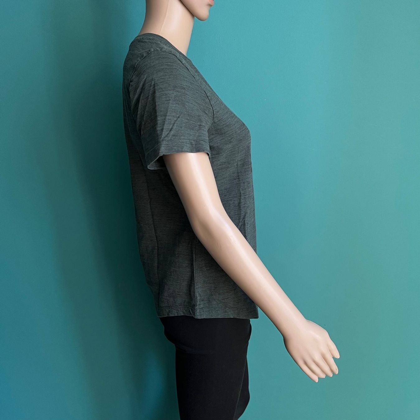 Reebok T-shirt: REEBOK T-Shirt – Usato da Zürich venduto da ClosetQueen 5