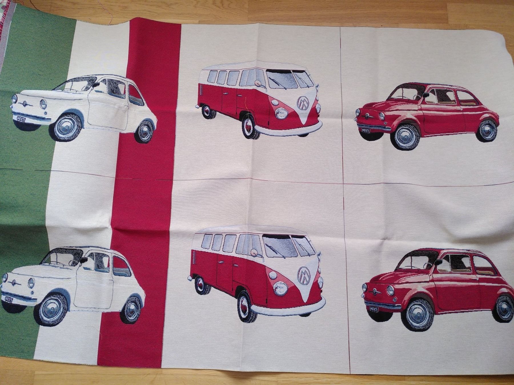 Stoffe: Fester Stoff mit Retromotiv – Neu und originalverpackt aus Kriens von Wolly85