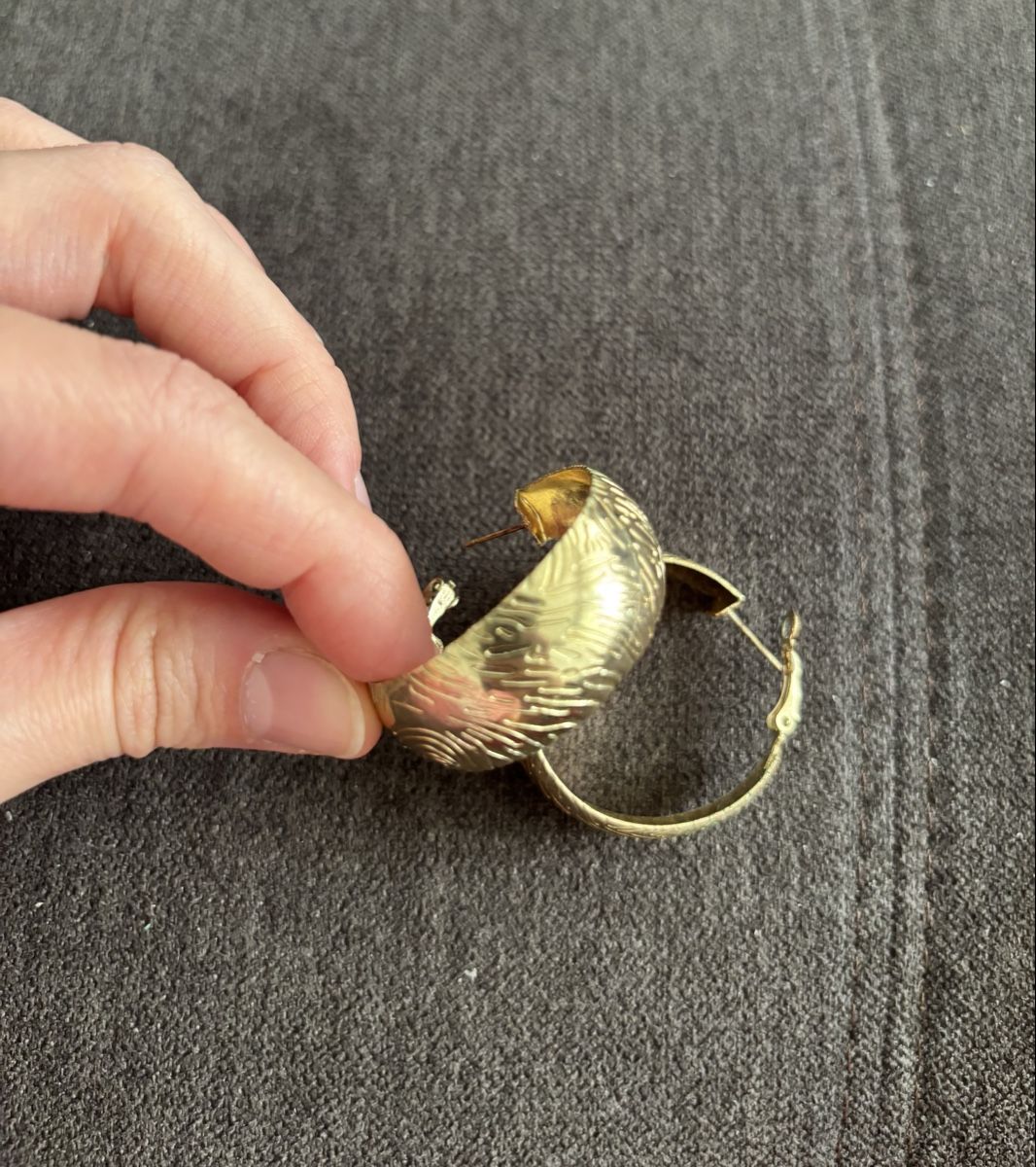 Ohrringe & -stecker: Orecchini a cerchio – Gebraucht aus Embrach von arg_wy2k 1