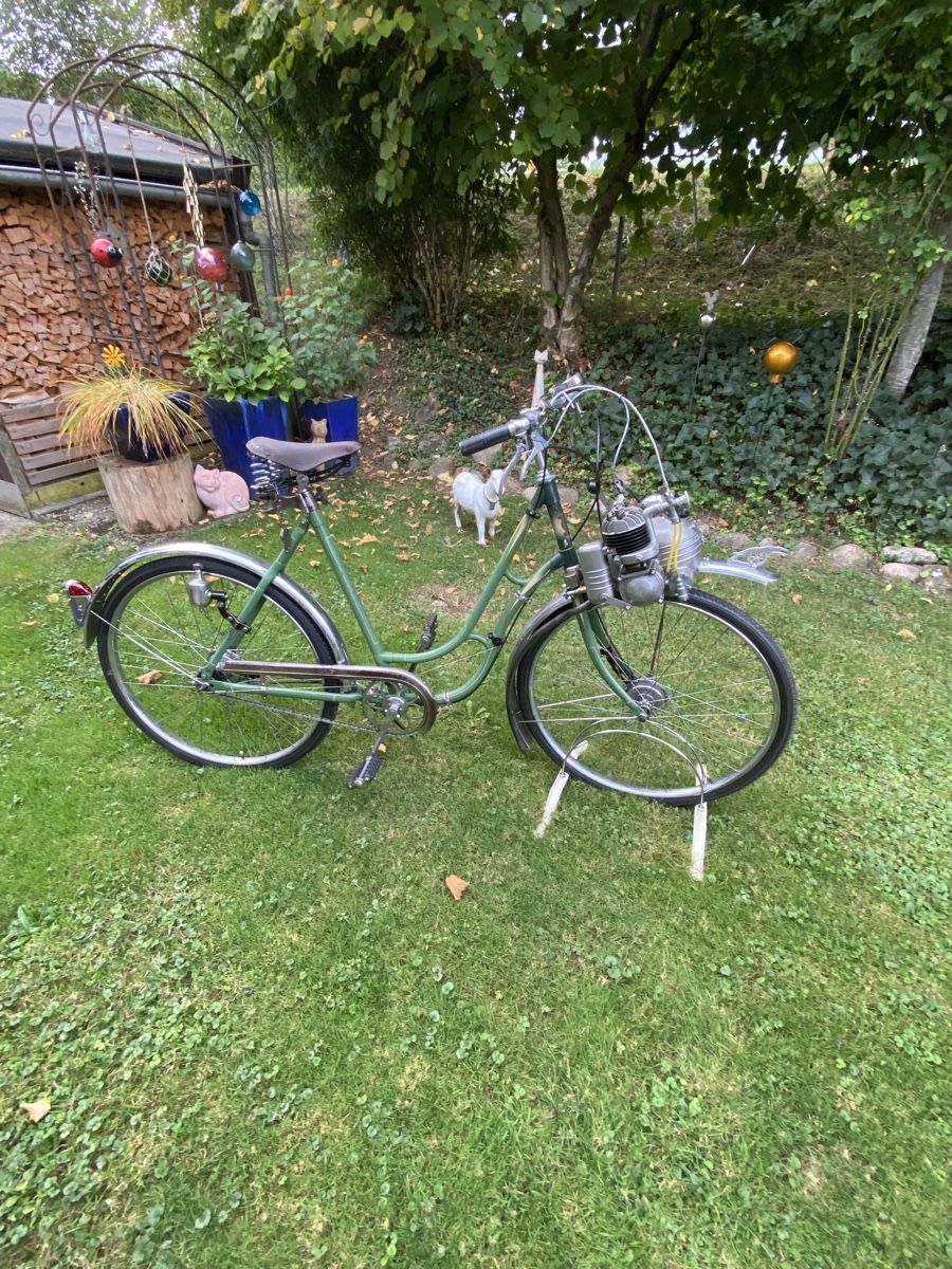 Cyclomoteurs: Mofa,Töffli, Hilfsmotor, Oldtimer – D'occasion à Knutwil par Kompex 9