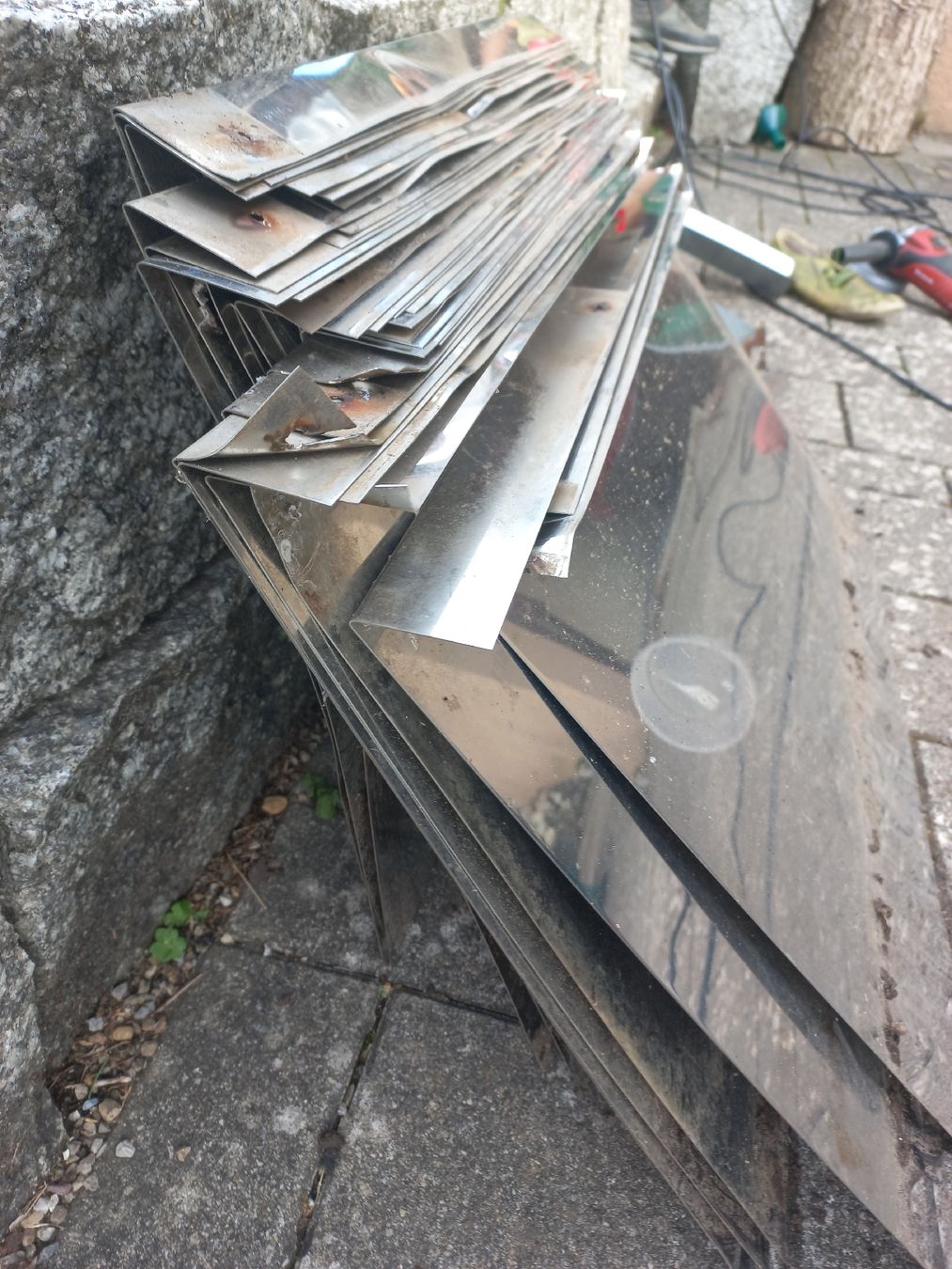 Zäune: Metallbleche, Edelstahl rostfrei – Defekt aus Bauma von riina.w 1