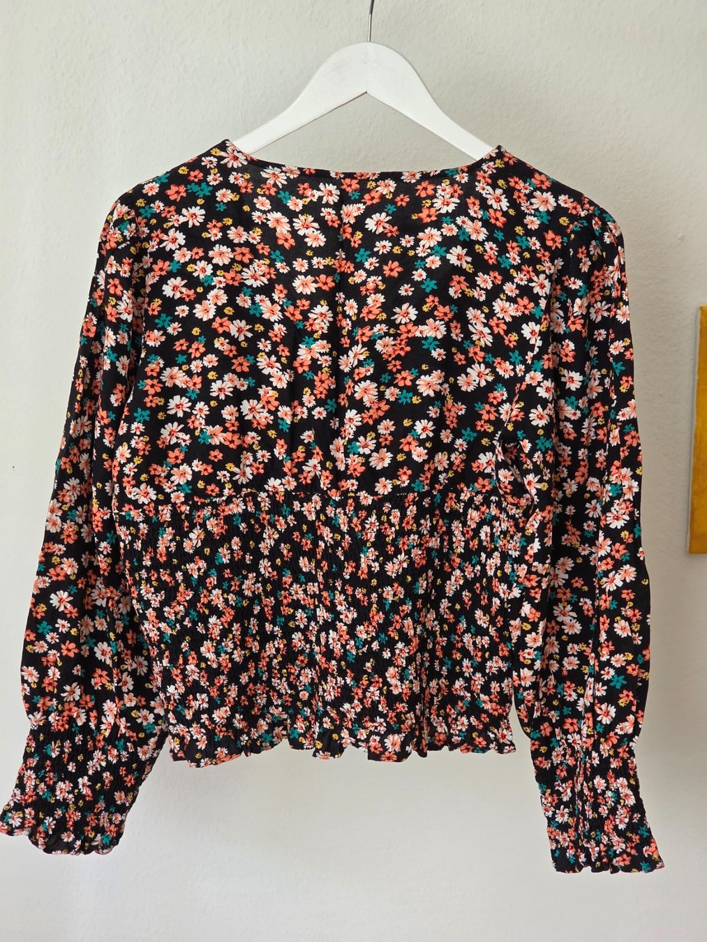 Camicette: Bluse Italien 100% Viskose Gr M Blumenmuster – Usato da Zürich venduto da tsu_76bc 3