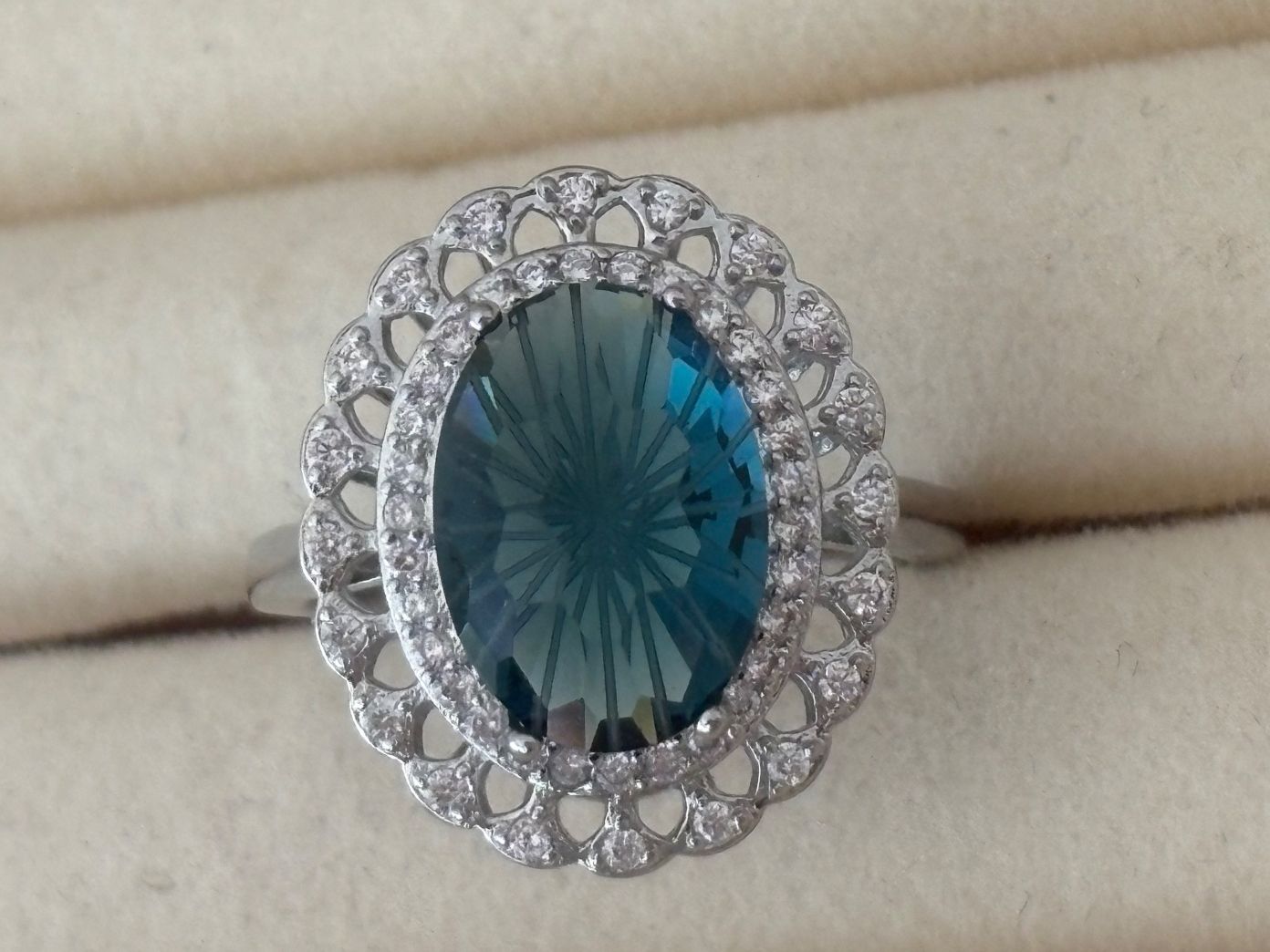Anelli: Luxus Elegante Gr.19/9 Ring Farbe: Silber /blau – Nuovo (secondo la descrizione) da Biel-Bienne venduto da Roserosse13