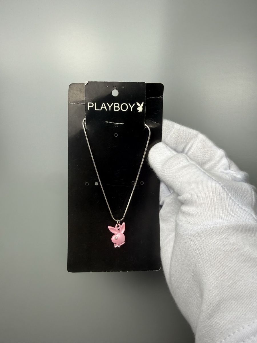Playboy Colliers: Vintage Playboy necklace – D'occasion à Lausanne par Unehistoiredesapes