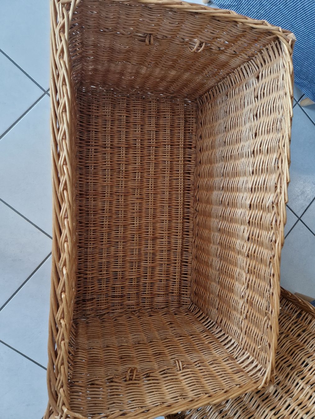 Altro per la casa: Vintage Weidenkorb-Truhe mit Deckel – Usato da Bern venduto da rob_rfw6 8