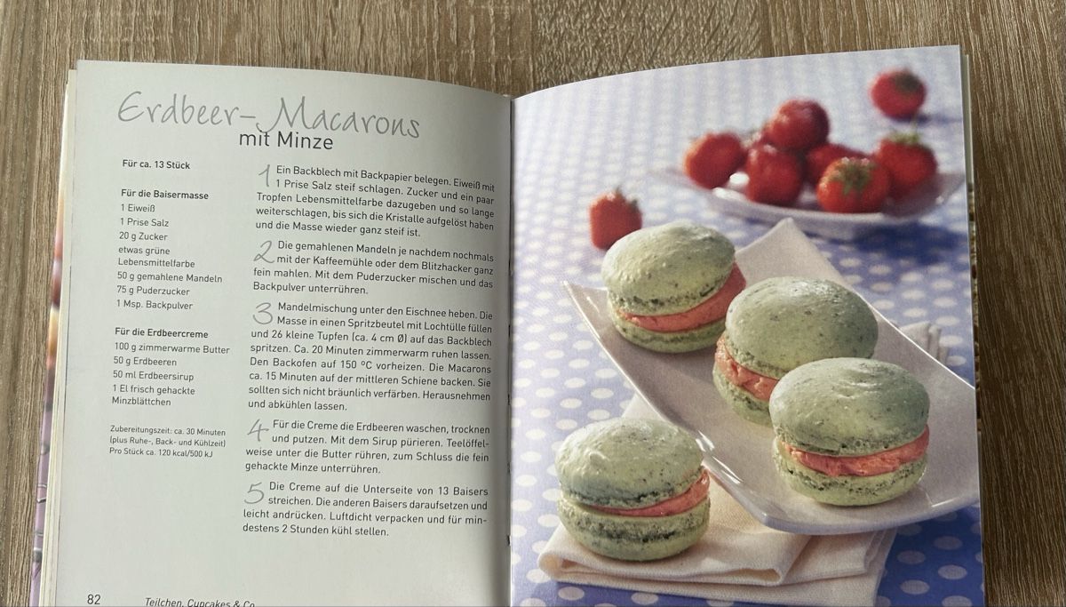 Libri: Rezeptbuch -Kaffeekränzchen – Usato da Ennenda venduto da mar_kz98 6