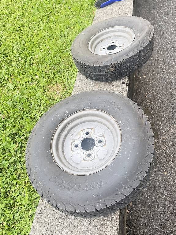 Rimorchi: Trailer/ Anhänger Kompletträder – Usato da Abtwil SG venduto da Fitze 1