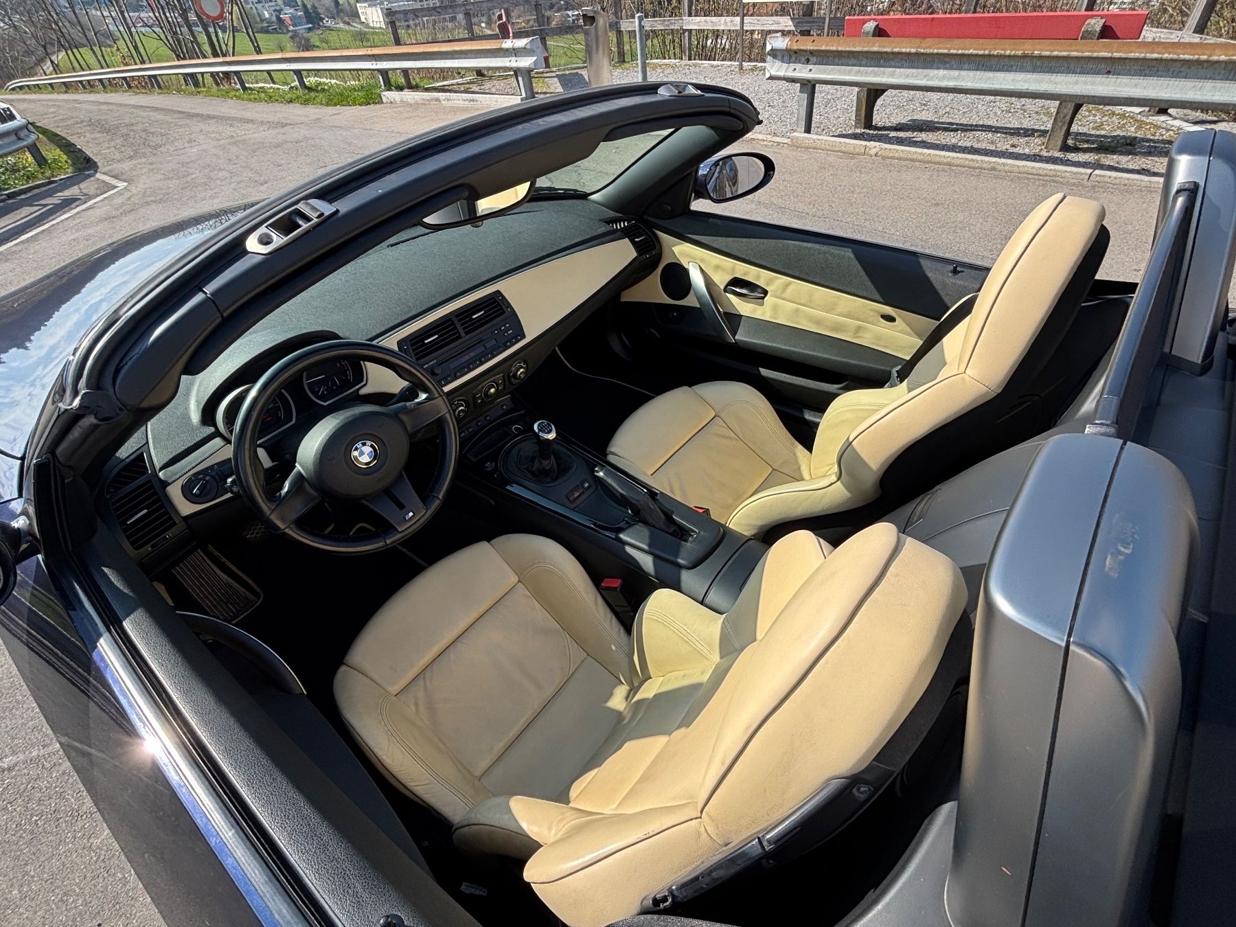 BMW Automobili: BMW Z4 3.0si ab MFK – Usato da Tuggen venduto da Cabman 3