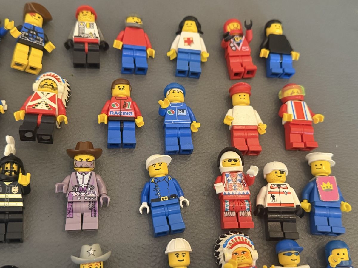 Lego Kit di costruzioni: 35 Lego Minifiguren Set  – Usato da Deitingen venduto da Himhip 2