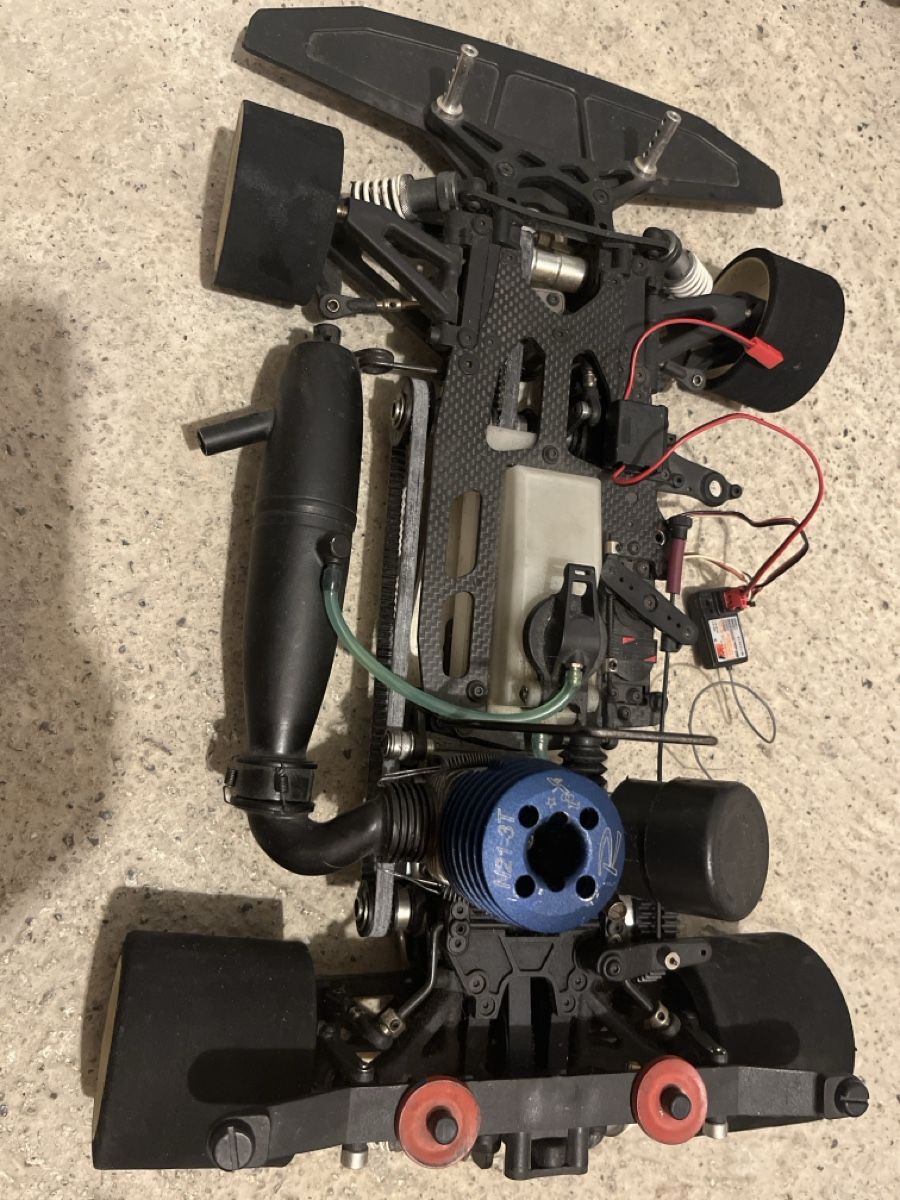 Mugen Modellismo RC: MUGEN MRX4R – Usato da St.Gallen venduto da Djamschidi