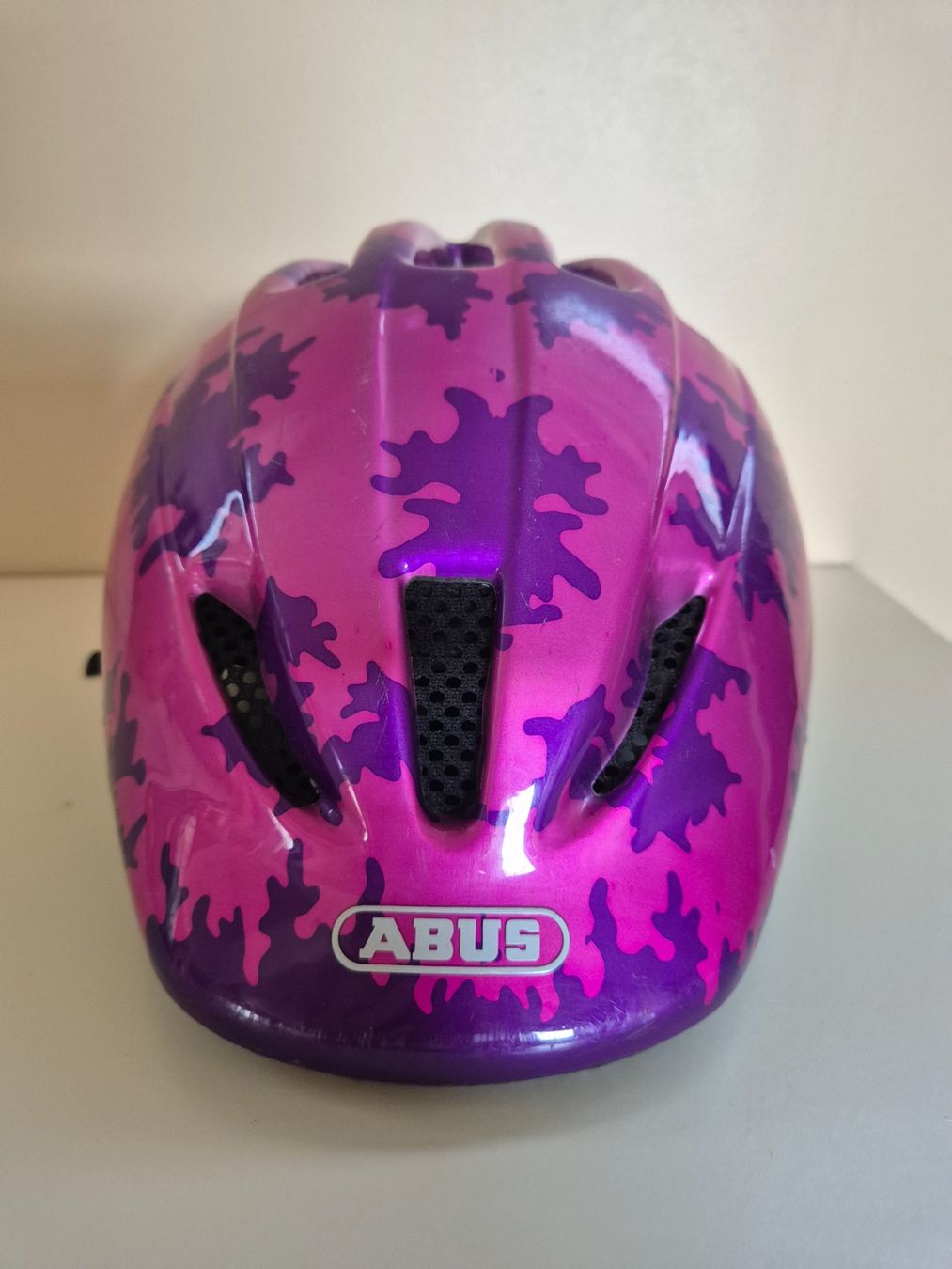 Abus Caschi: Velohelm rosa/lila Galaxis ABUS, Gr. 53-57 cm – Usato da Dietikon venduto da grafad 1