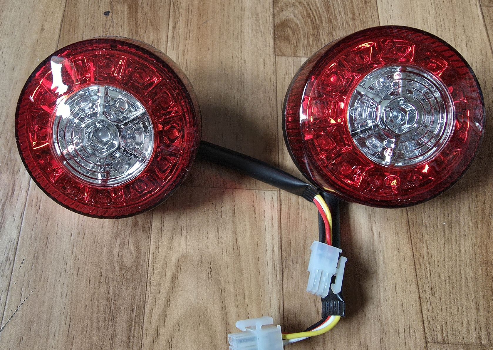 Accessori per altri veicoli: Kyburz DXP Kontrollluchte Blinker Set mit 2 Stück – Nuovo e nell'imballaggio originale da Aarburg venduto da moto100