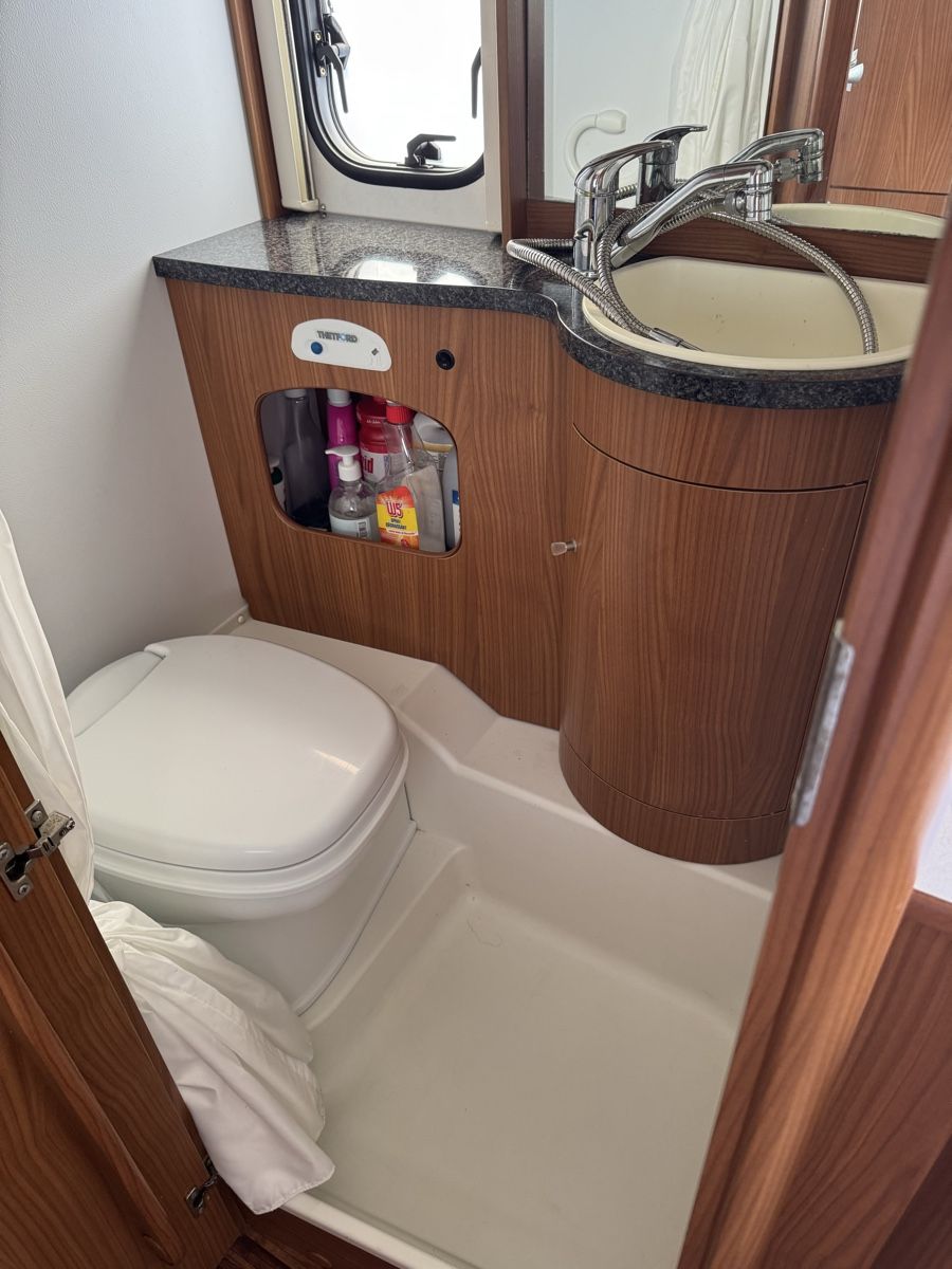 Eriba Veicoli da campeggio: Hymer Eriba nova 540 sl – Usato da Zürich venduto da pam_szq8 2